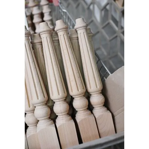 Tapered fluted table legs with square top oak - 1